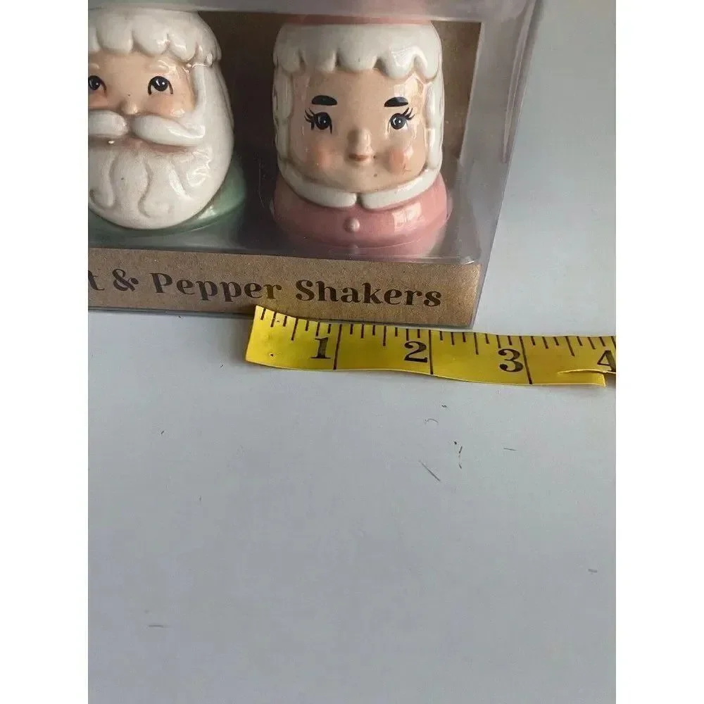 Johanna Parker Design Christmas  Mr & Mrs. Claus Santa Salt & Pepper Shakers New